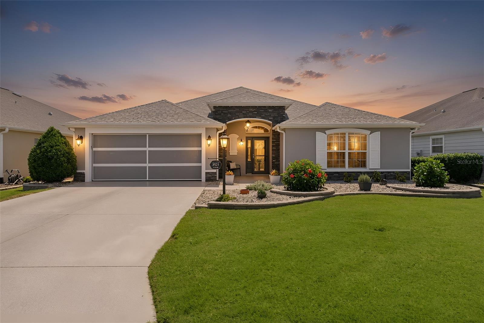 Single Family Residence in THE VILLAGES, FL - Daniel Dourado