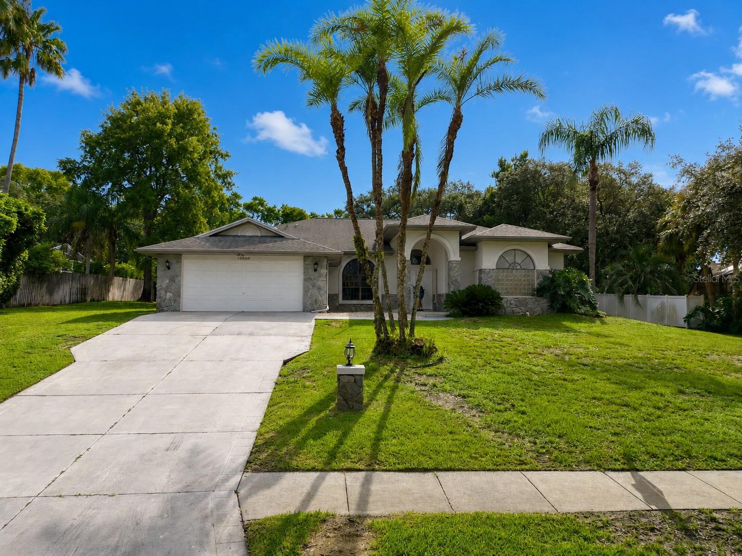 Single Family Residence in HUDSON, FL - Daniel Dourado