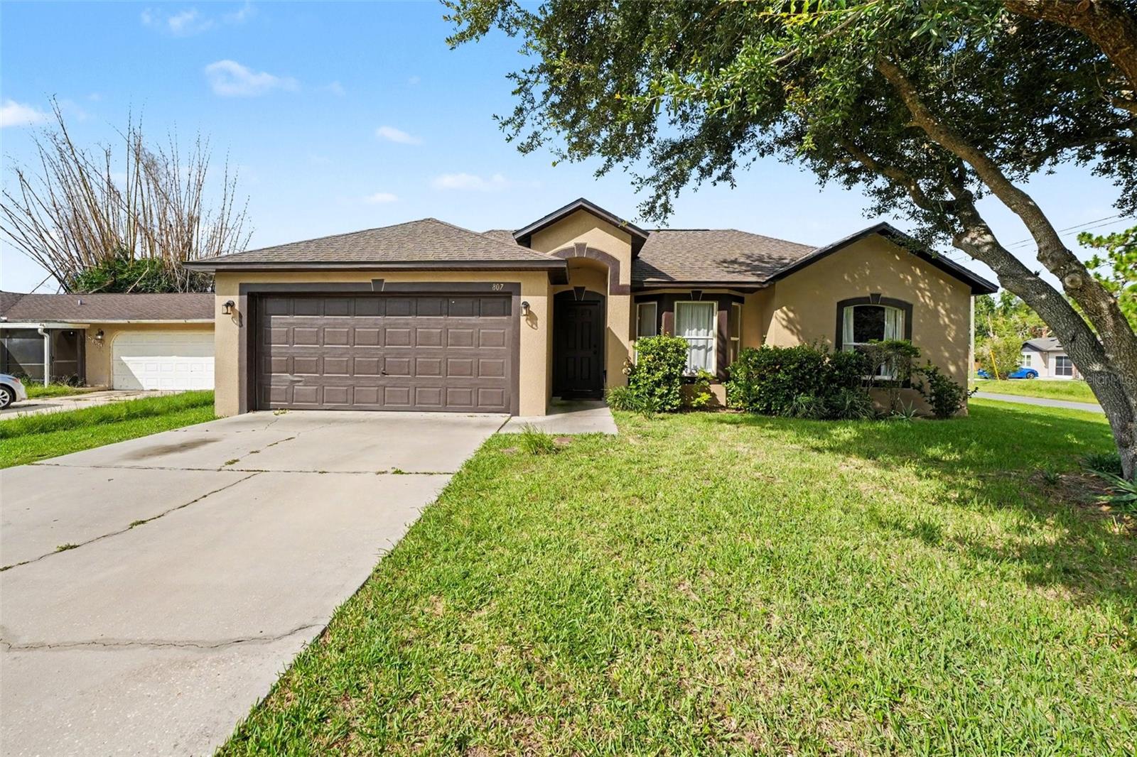 Single Family Residence in KISSIMMEE, FL - Daniel Dourado