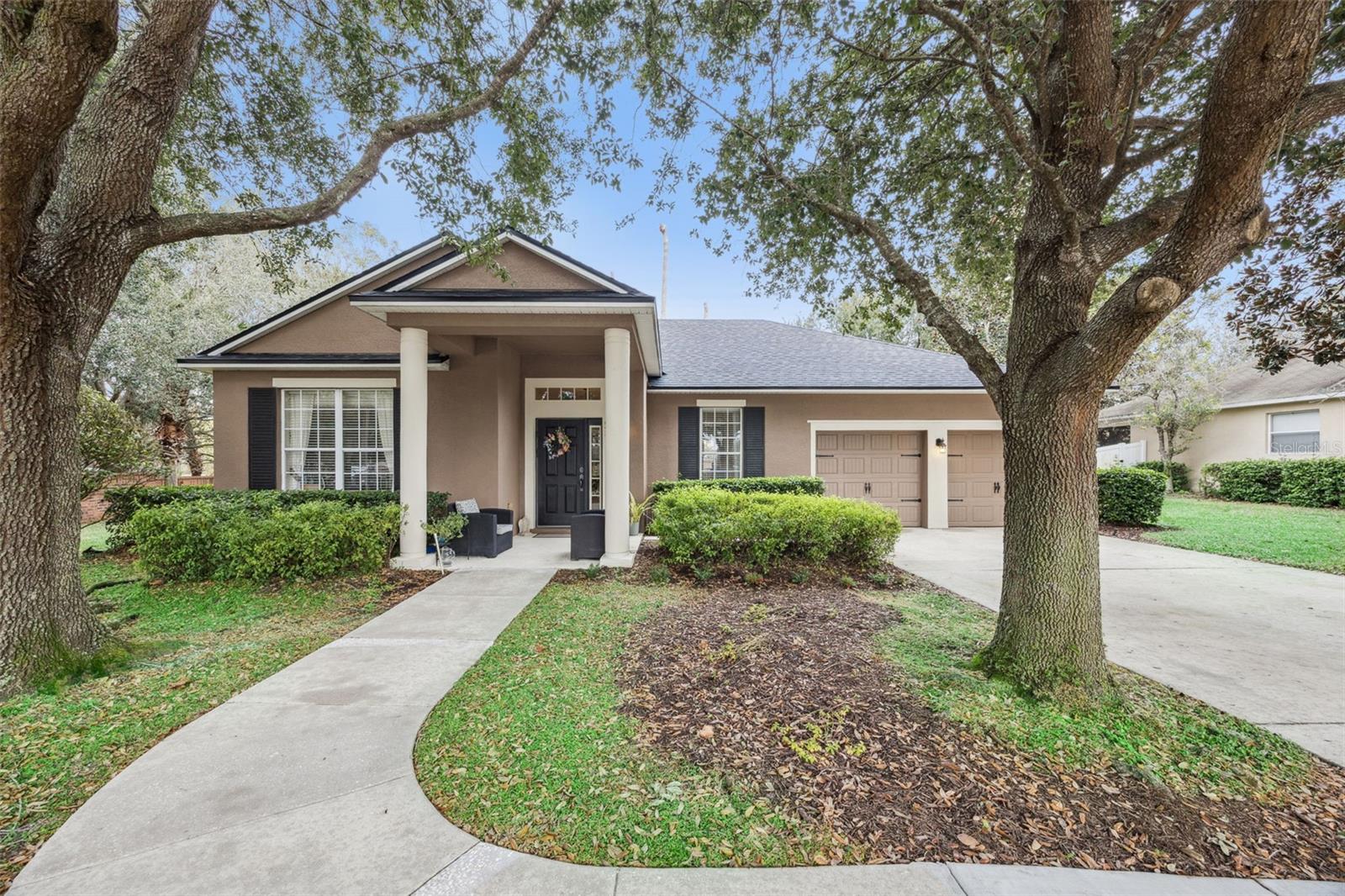 Single Family Residence in APOPKA, FL - Daniel Dourado