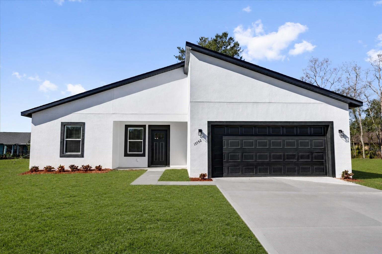 Single Family Residence in OCALA, FL - Daniel Dourado