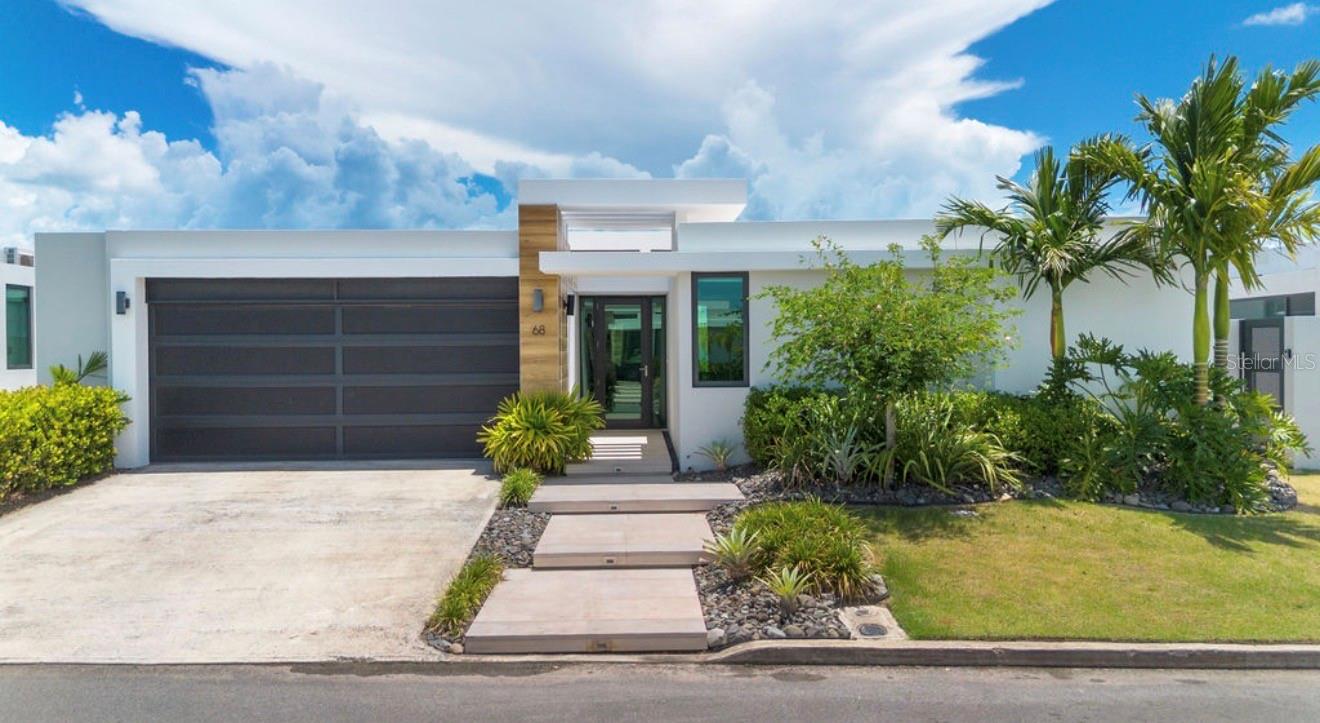 Single Family Residence in BAYAMON, PR - Daniel Dourado