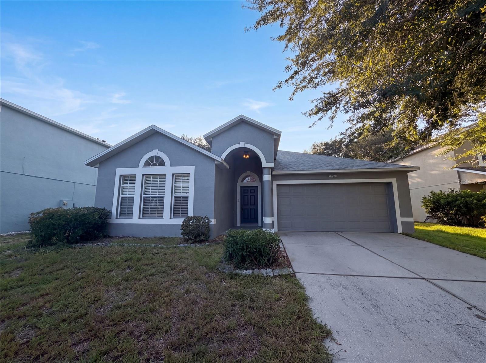 Single Family Residence in GROVELAND, FL - Daniel Dourado