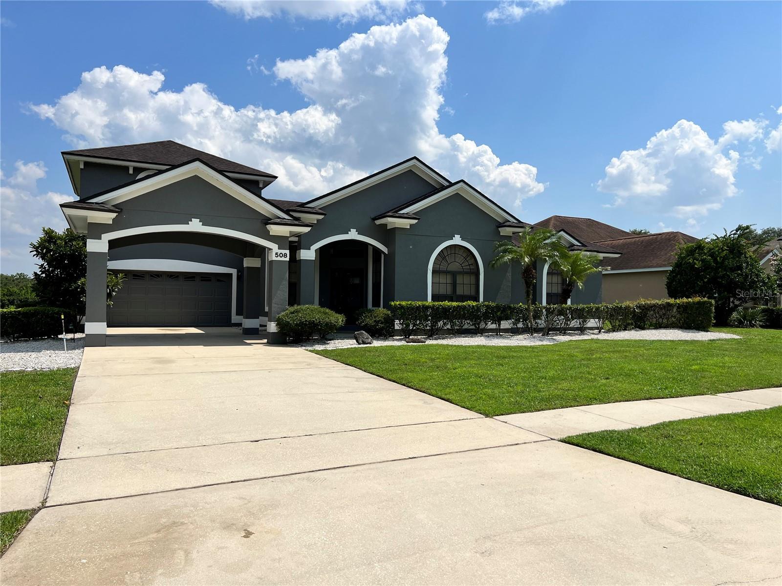 Single Family Residence in APOPKA, FL - Daniel Dourado