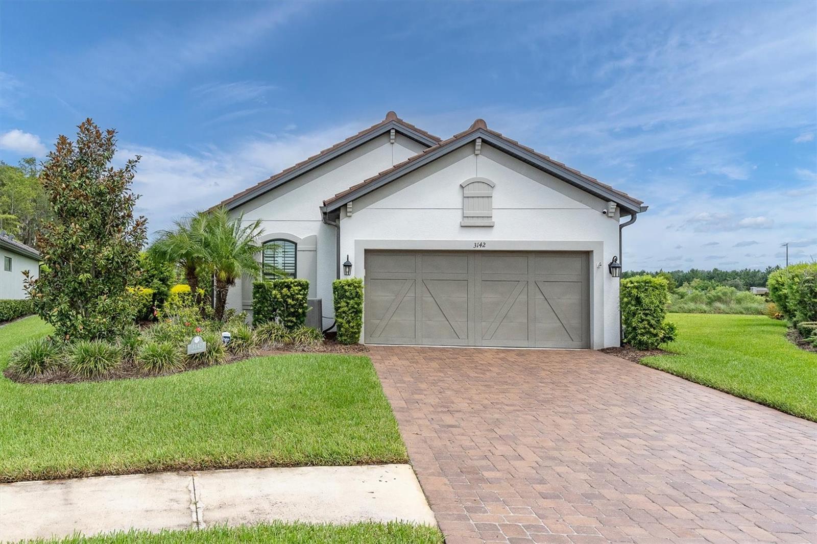 Single Family Residence in ODESSA, FL - Daniel Dourado