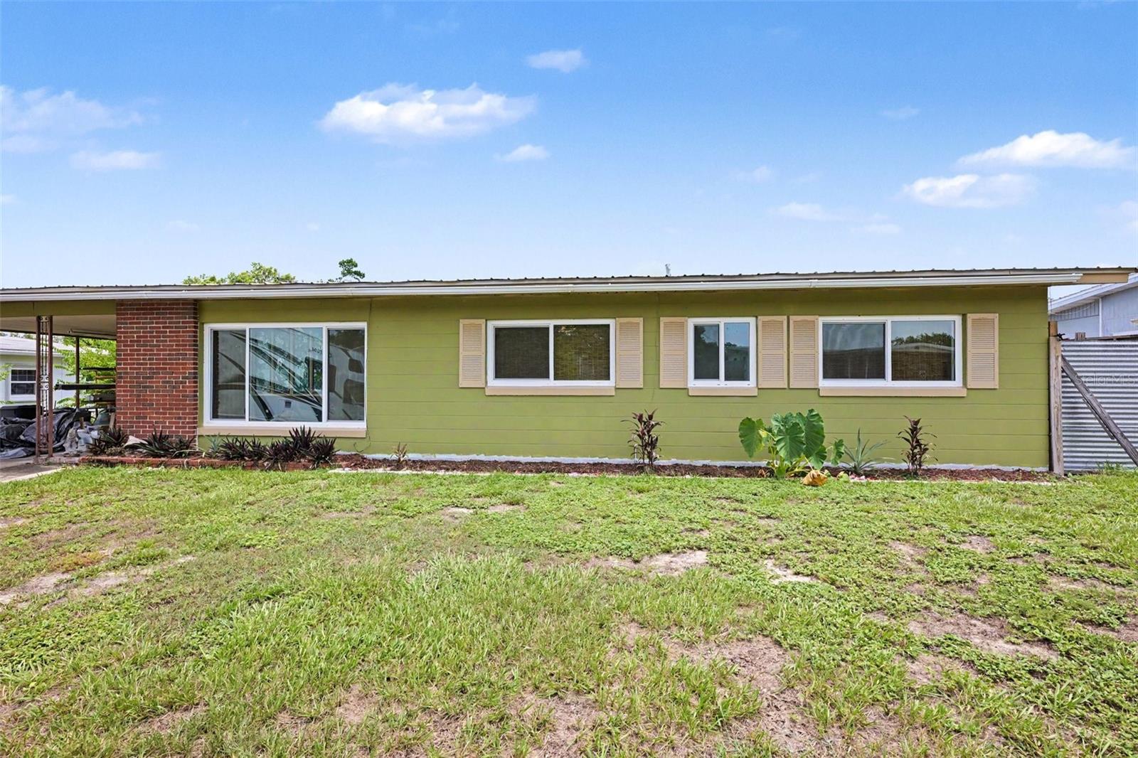 Single Family Residence in TITUSVILLE, FL - Daniel Dourado