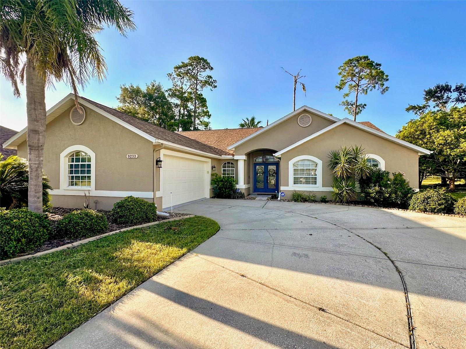 Single Family Residence in HUDSON, FL - Daniel Dourado