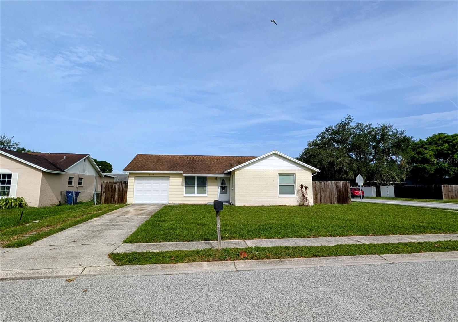 Single Family Residence in NEW PORT RICHEY, FL - Daniel Dourado