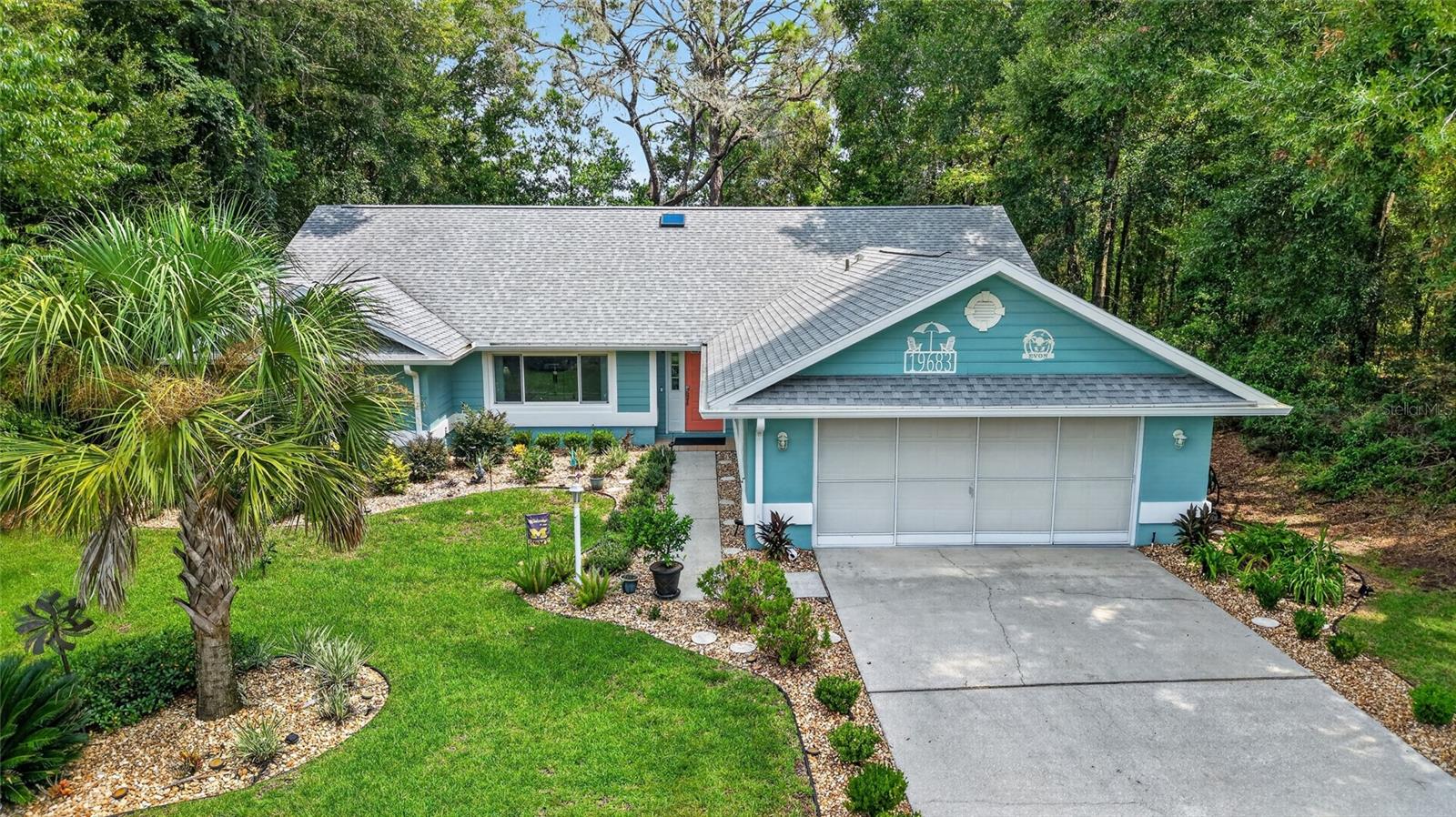 Single Family Residence in DUNNELLON, FL - Daniel Dourado