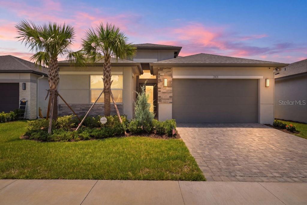 Single Family Residence em WESLEY CHAPEL, FL - Daniel Dourado
