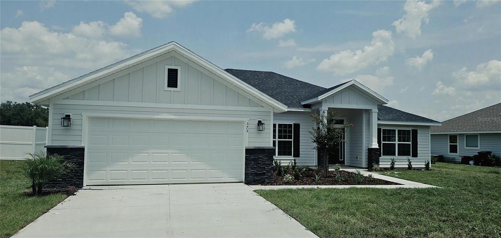 Single Family Residence in LAKE CITY, FL - Daniel Dourado