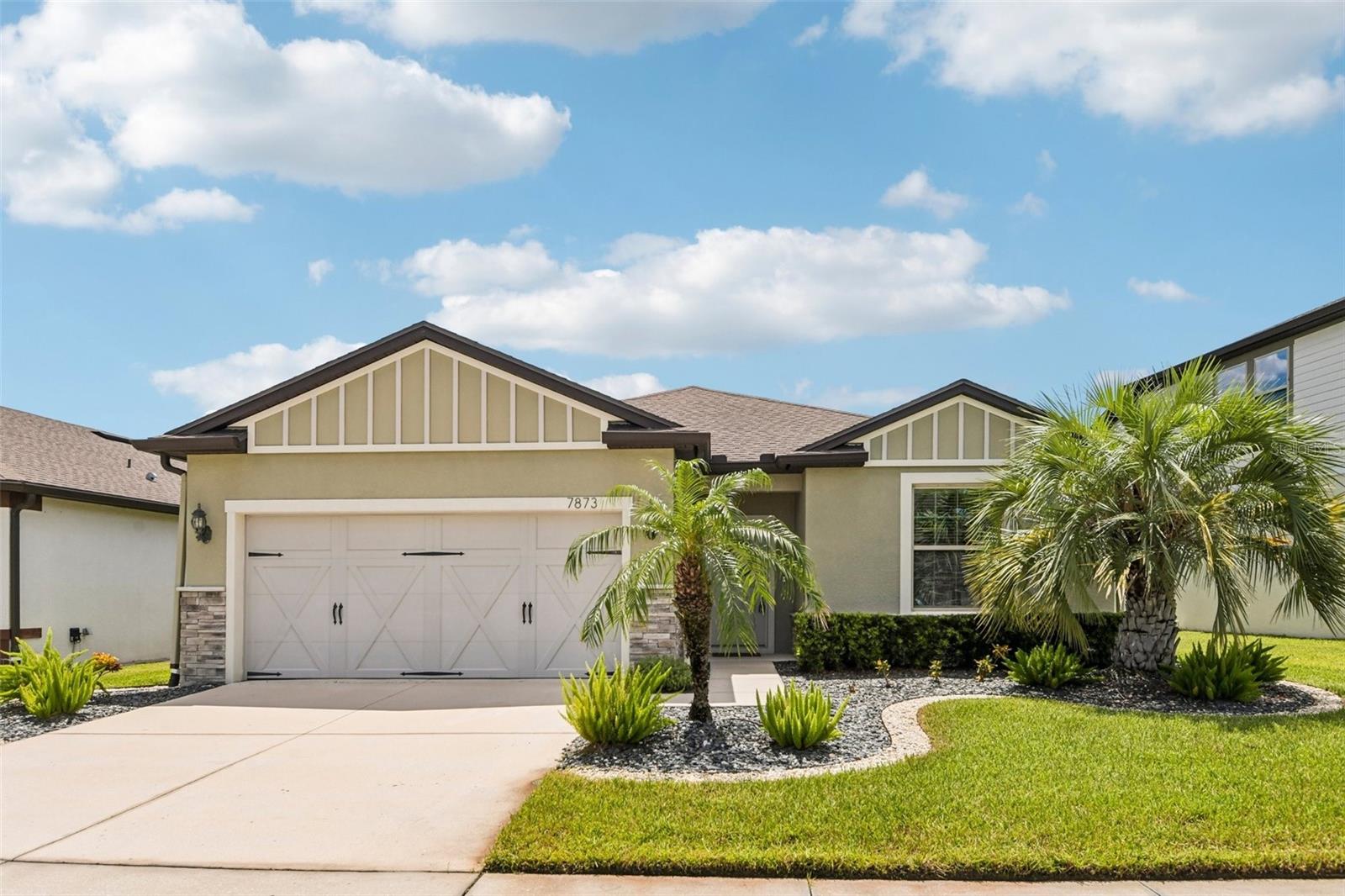 Single Family Residence em WESLEY CHAPEL, FL - Daniel Dourado