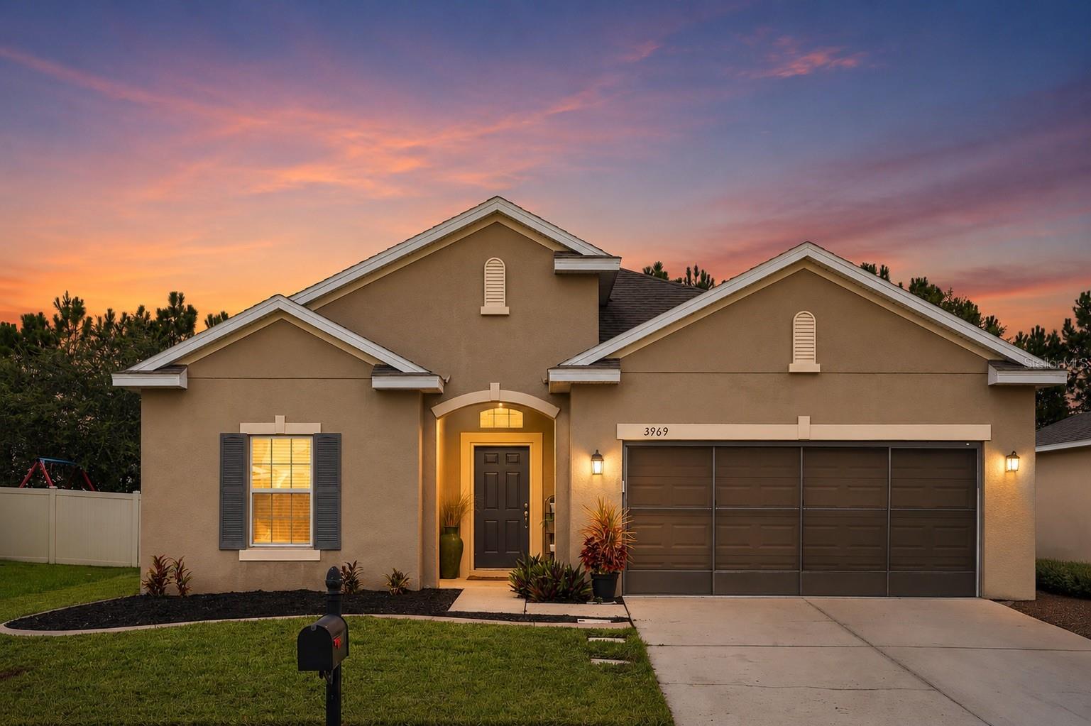 Single Family Residence in ST CLOUD, FL - Daniel Dourado