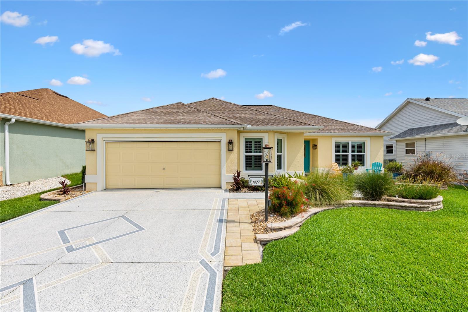 Single Family Residence in THE VILLAGES, FL - Daniel Dourado