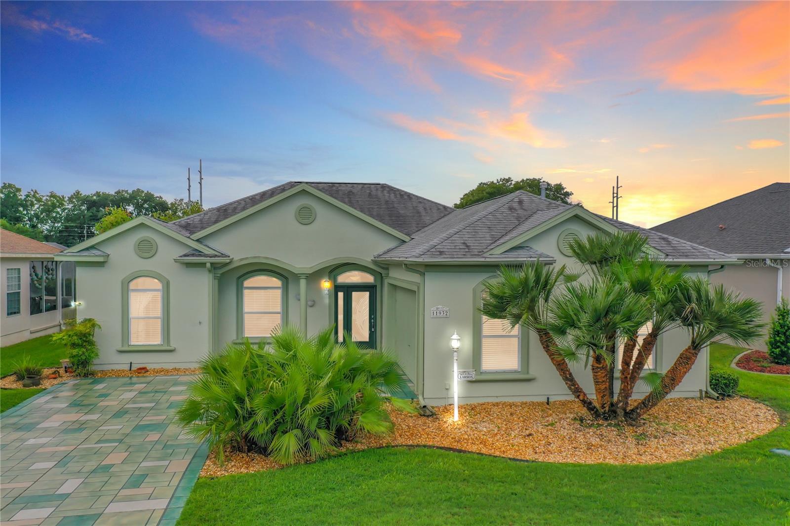 Single Family Residence em SUMMERFIELD, FL - Daniel Dourado