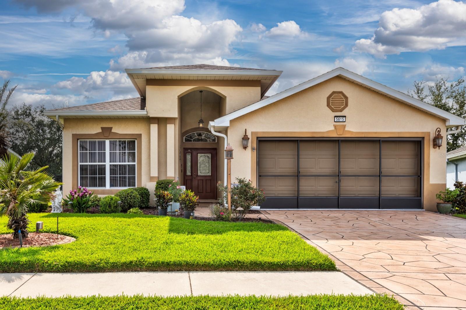 Single Family Residence em LEESBURG, FL - Daniel Dourado