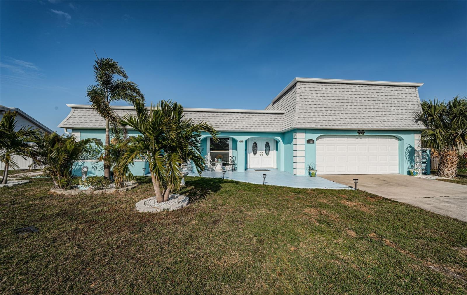 Single Family Residence em NEW PORT RICHEY, FL - Daniel Dourado