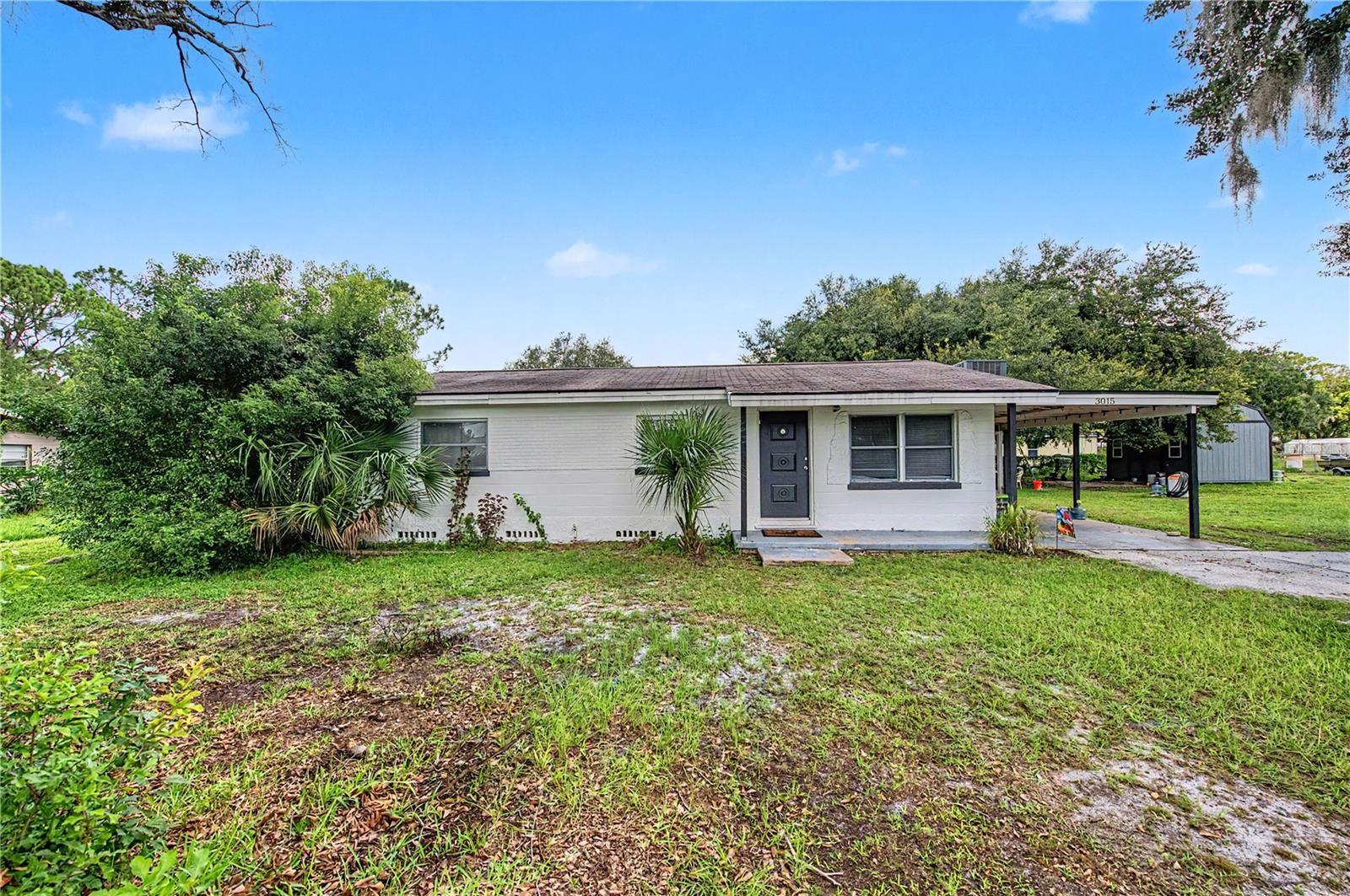 Single Family Residence in PLANT CITY, FL - Daniel Dourado
