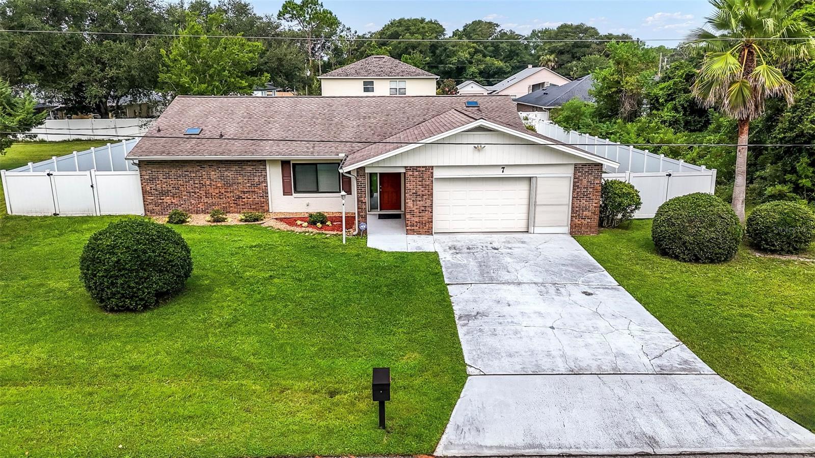 Single Family Residence em PALM COAST, FL - Daniel Dourado