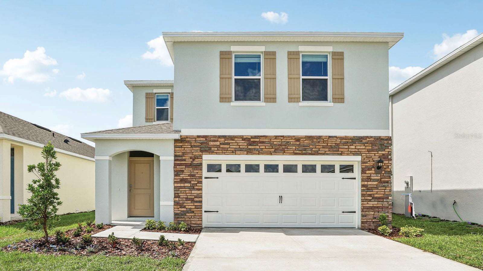Single Family Residence in DAVENPORT, FL - Daniel Dourado