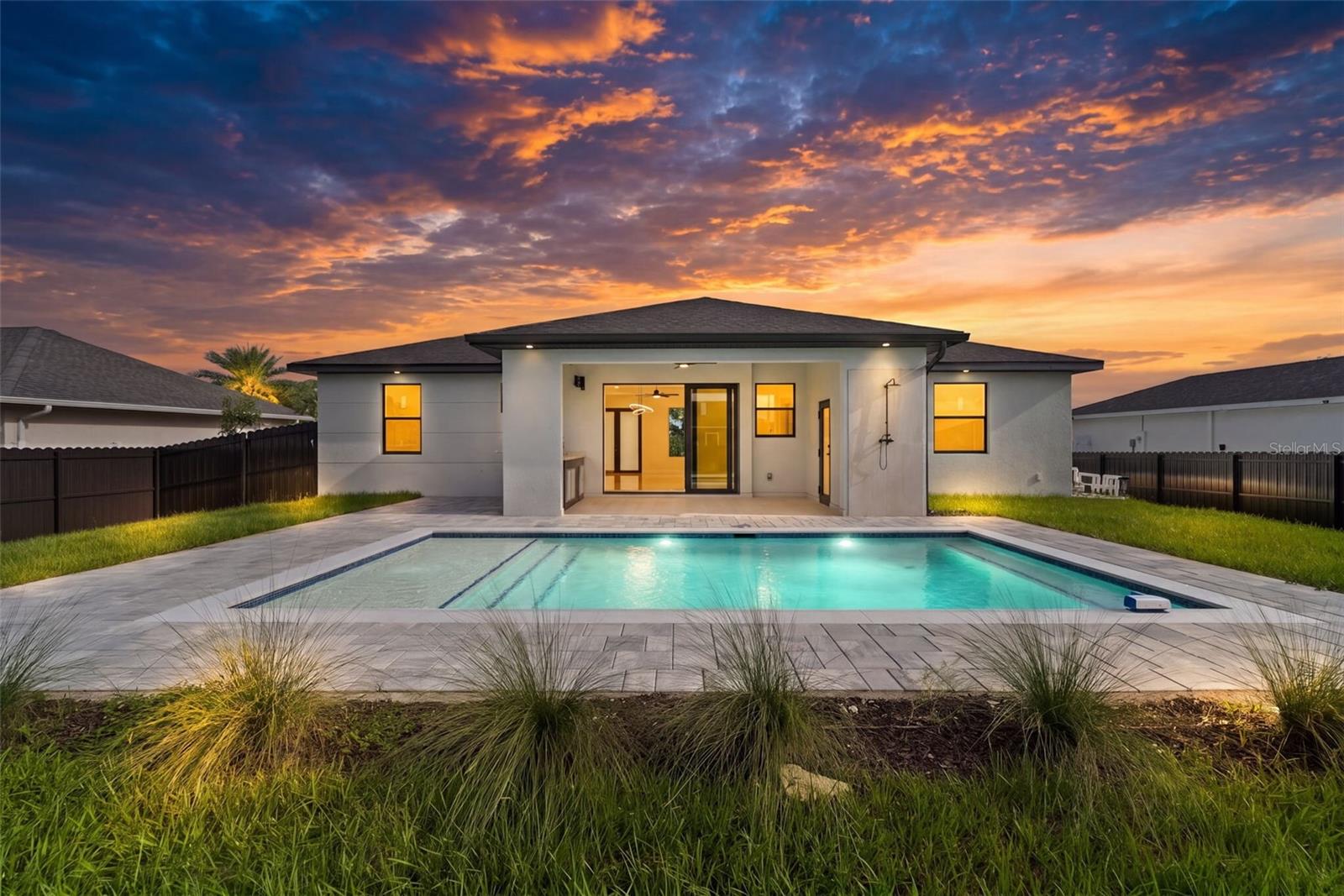 Single Family Residence in CAPE CORAL, FL - Daniel Dourado