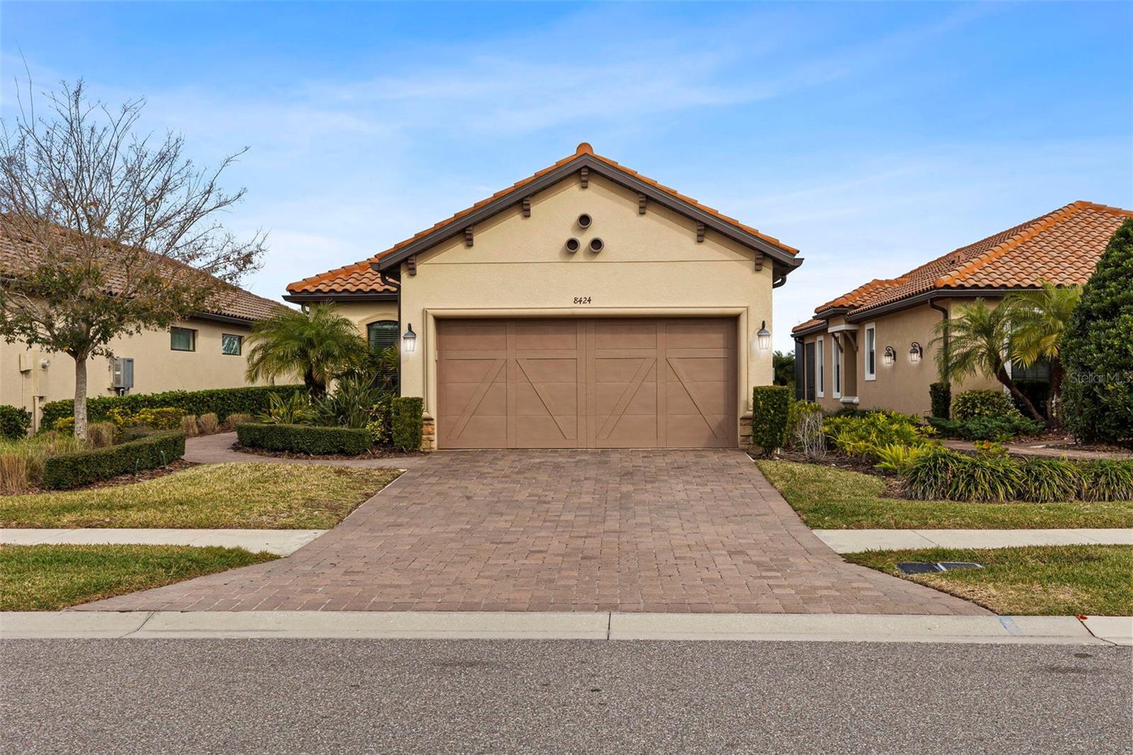 Single Family Residence in TAMPA, FL - Daniel Dourado