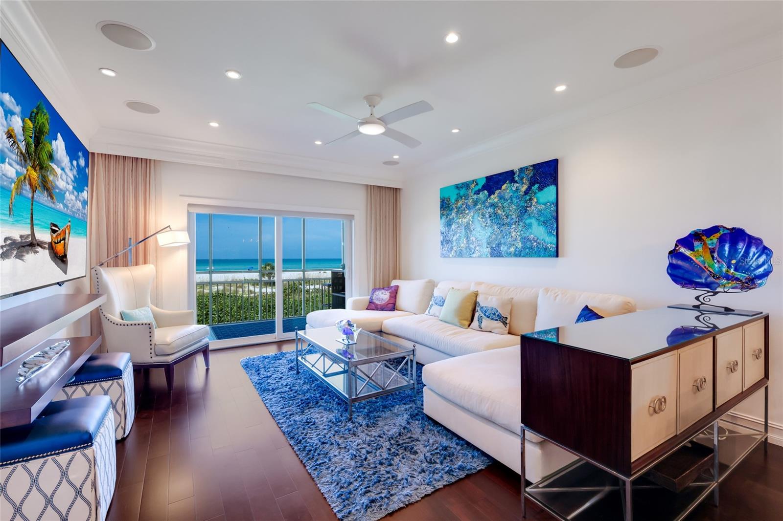 Condominium in LONGBOAT KEY, FL - Daniel Dourado