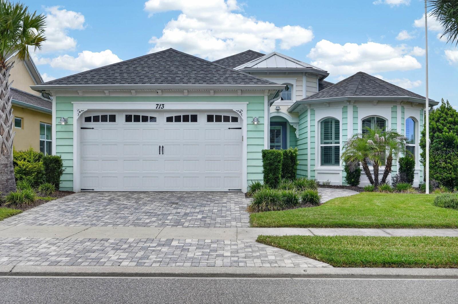 Single Family Residence in DAYTONA BEACH, FL - Daniel Dourado