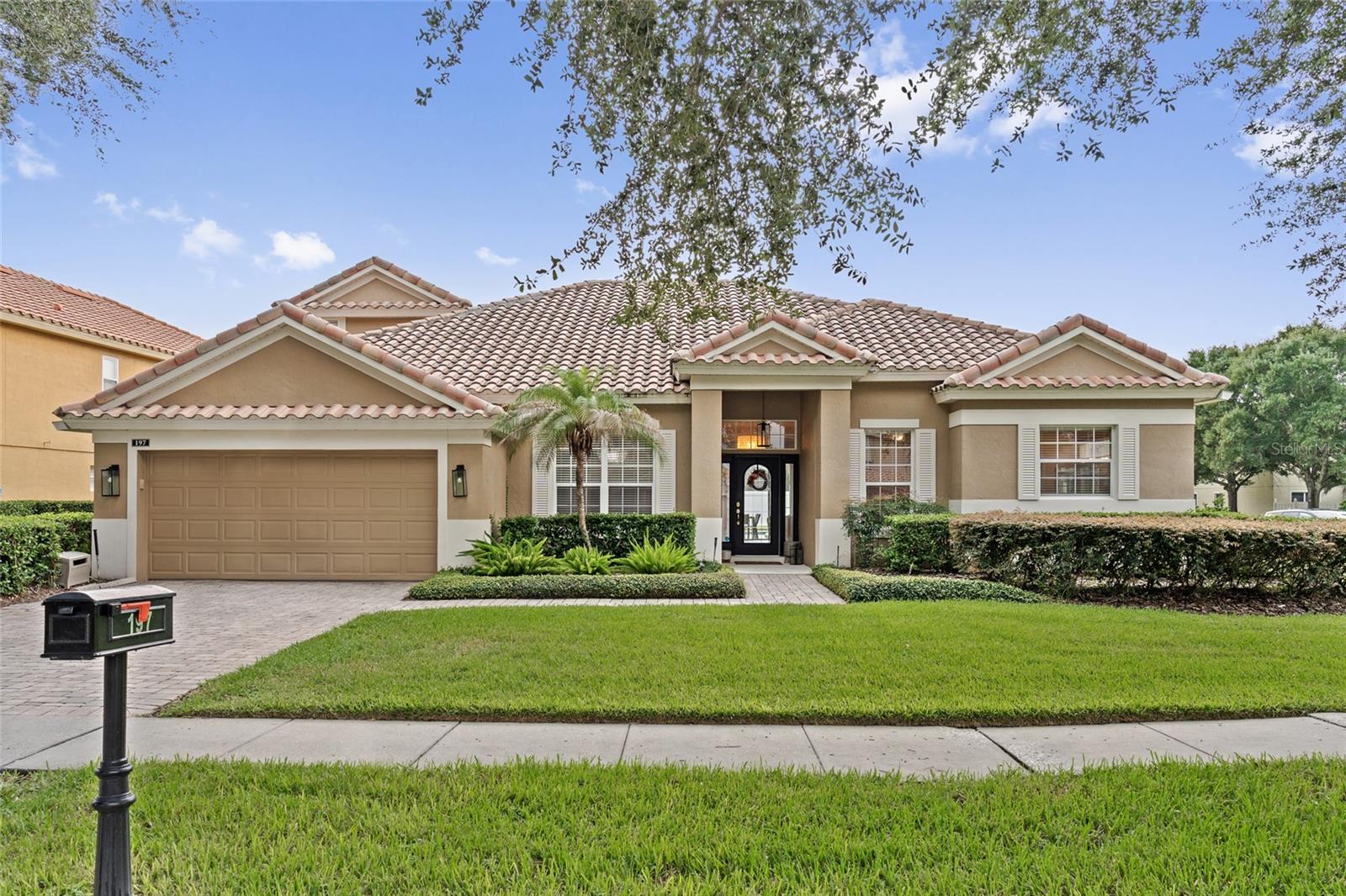 Single Family Residence in OCOEE, FL - Daniel Dourado