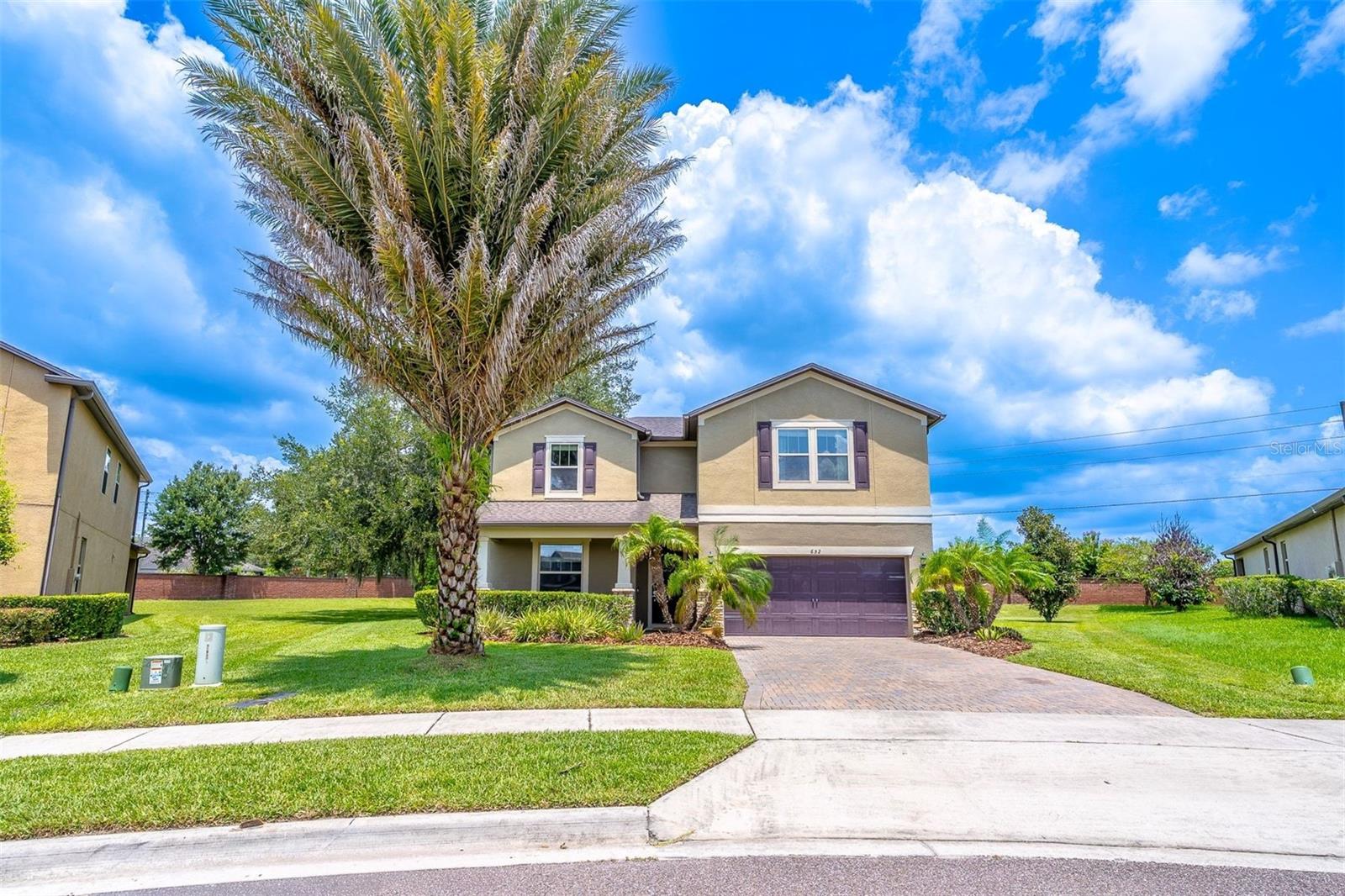 Single Family Residence in APOPKA, FL - Daniel Dourado
