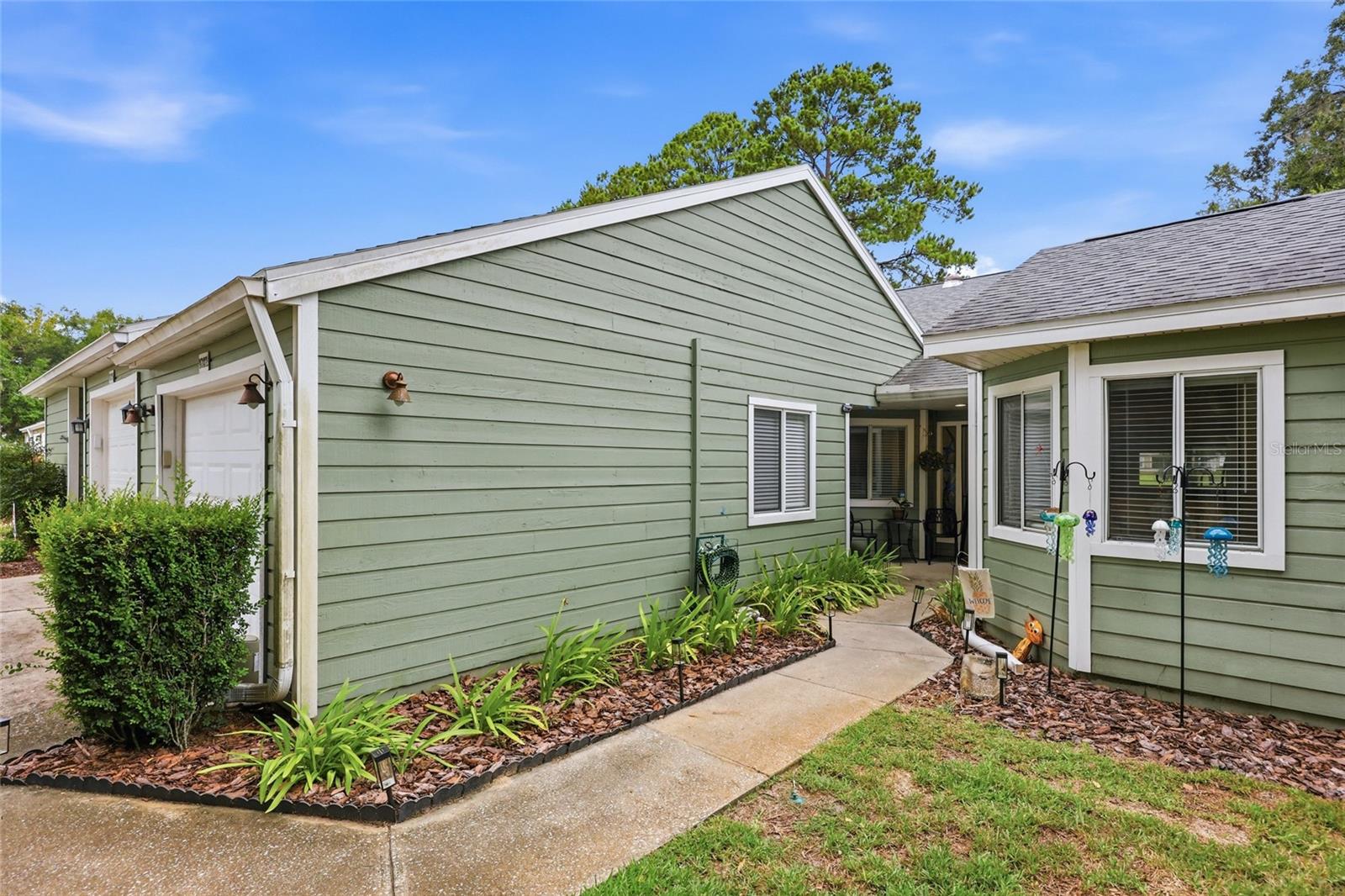 Single Family Residence em NEWBERRY, FL - Daniel Dourado