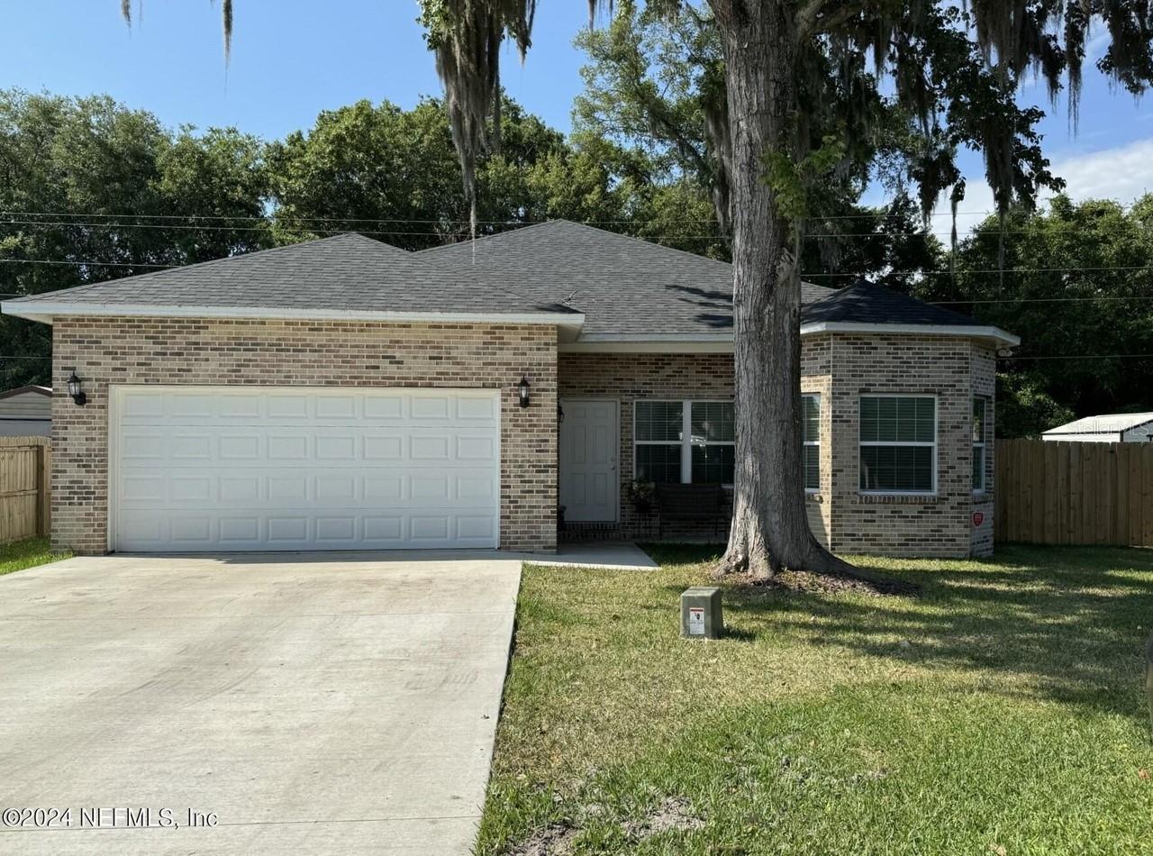Single Family Residence em PALATKA, FL - Daniel Dourado
