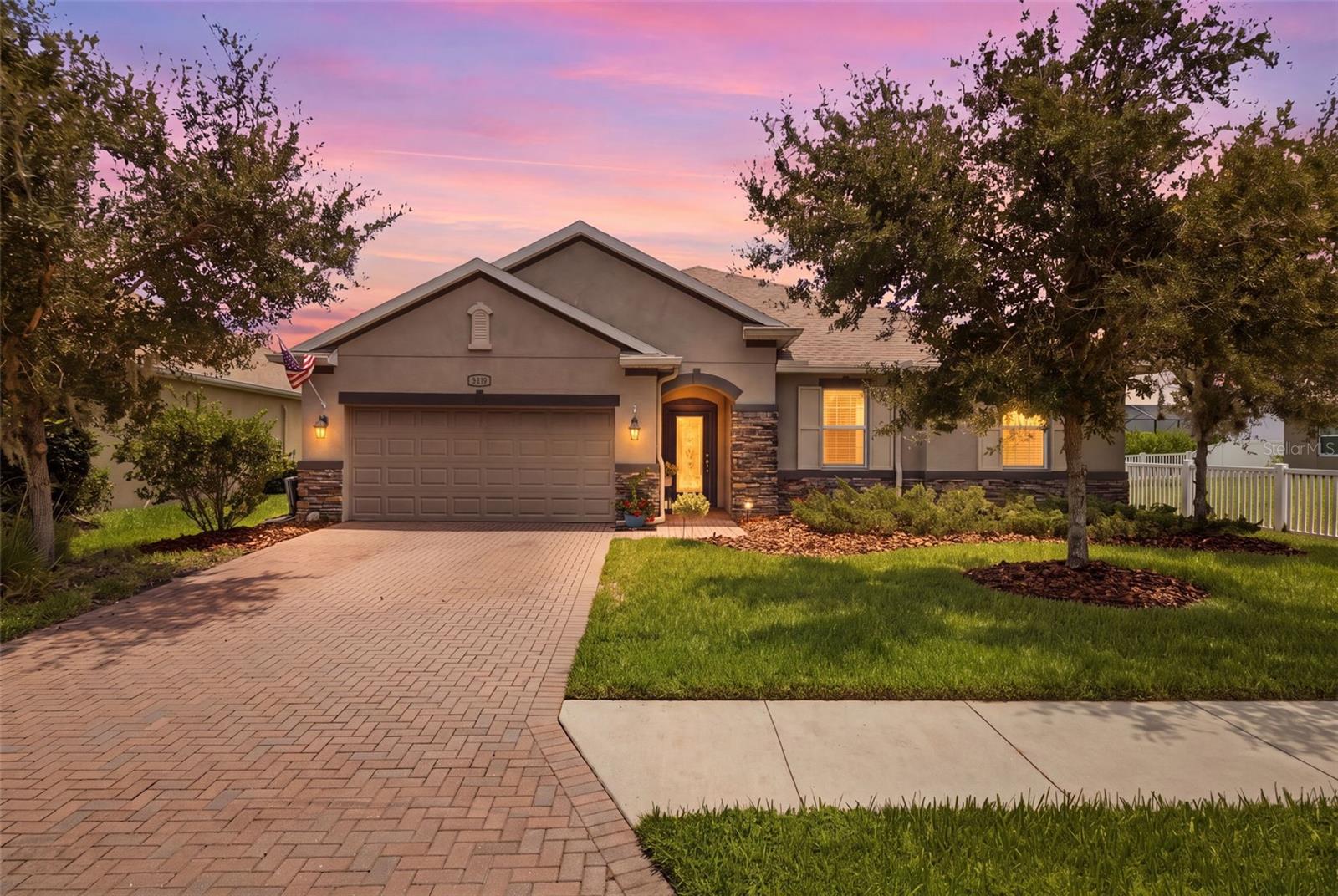 Single Family Residence in ELLENTON, FL - Daniel Dourado