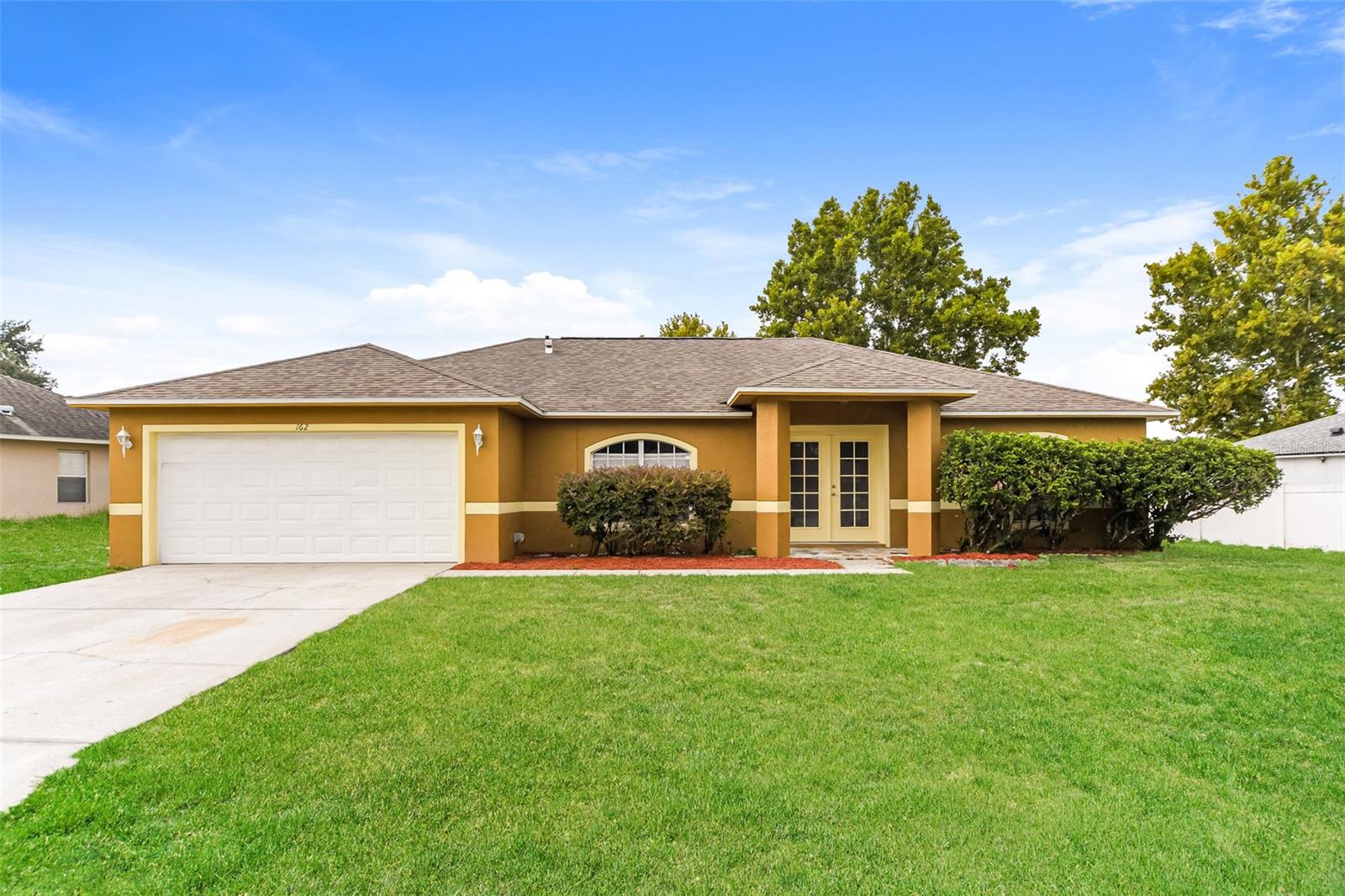 Single Family Residence in GROVELAND, FL - Daniel Dourado