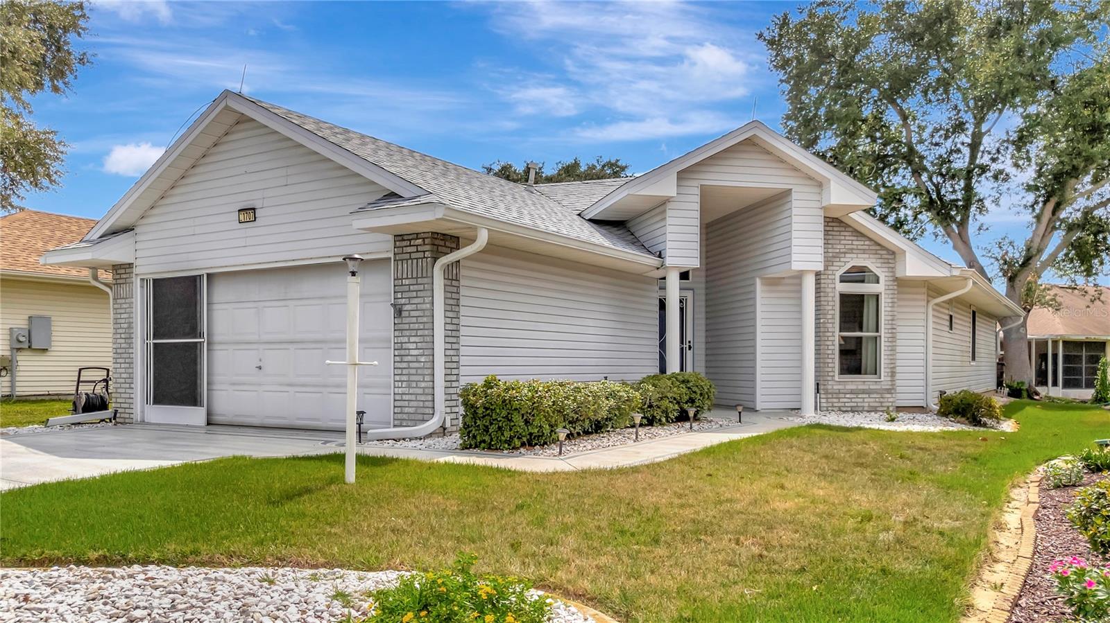 Single Family Residence em LEESBURG, FL - Daniel Dourado