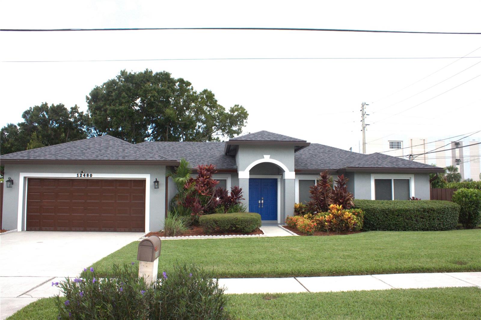 Single Family Residence em PLANTATION, FL - Daniel Dourado