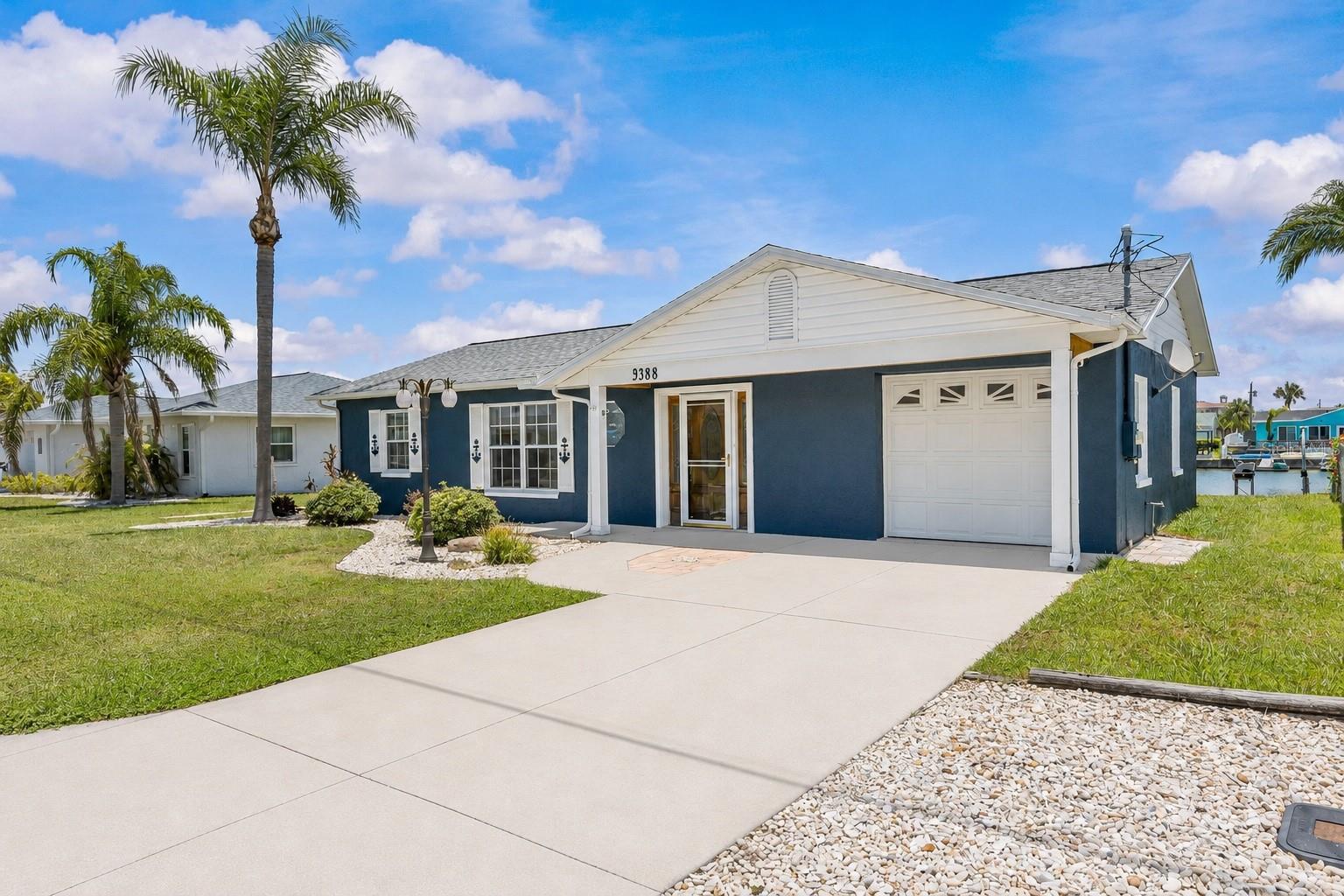 Single Family Residence em HERNANDO BEACH, FL - Daniel Dourado