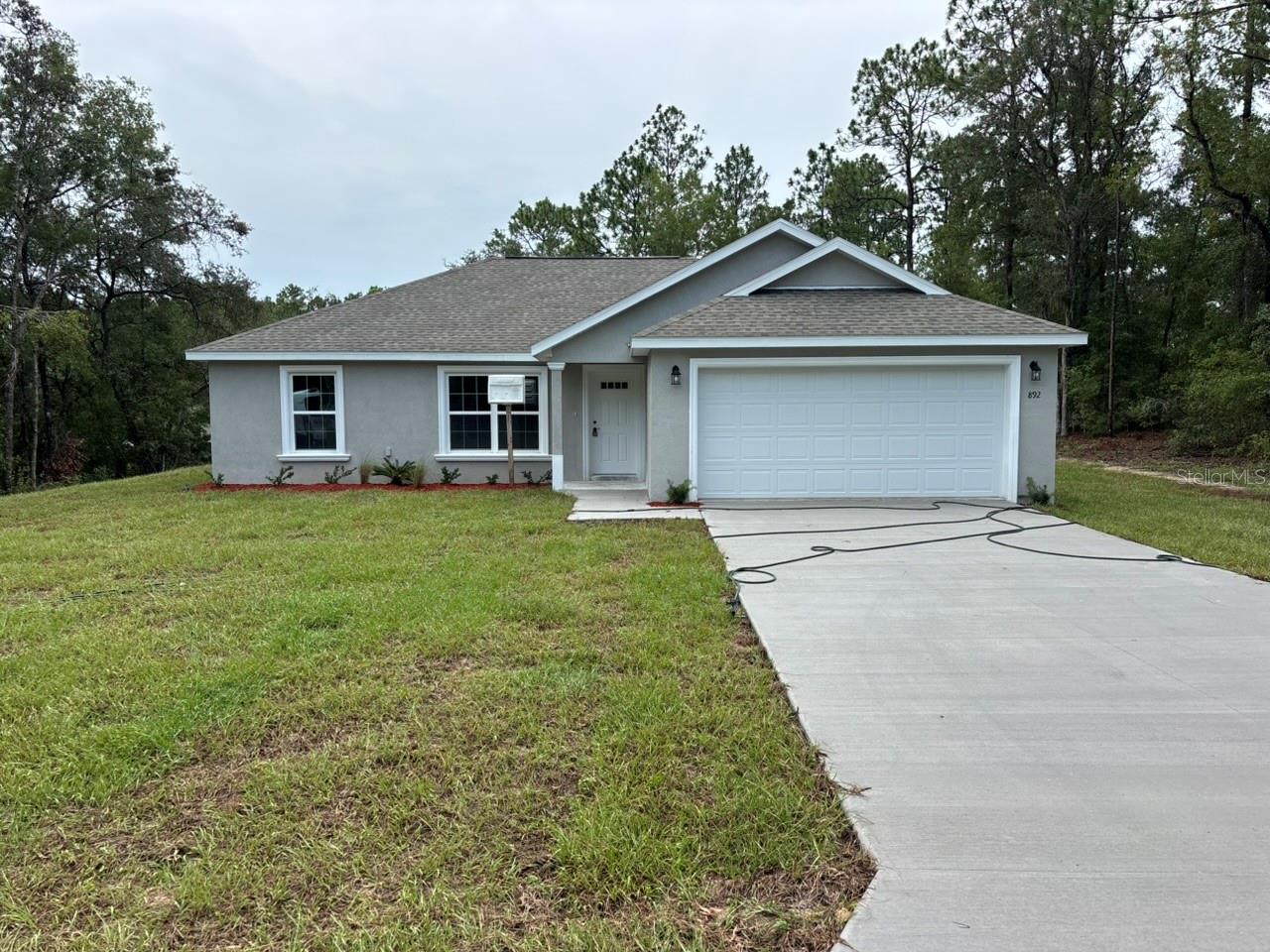 Single Family Residence in DUNNELLON, FL - Daniel Dourado