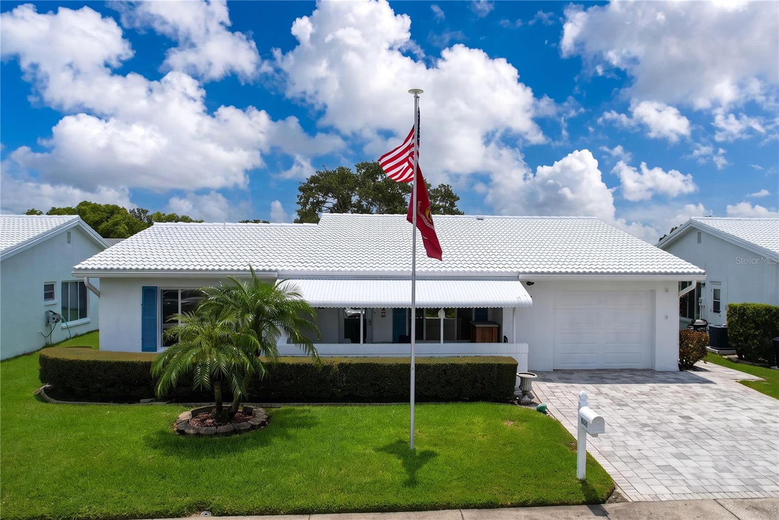 Single Family Residence em PINELLAS PARK, FL - Daniel Dourado