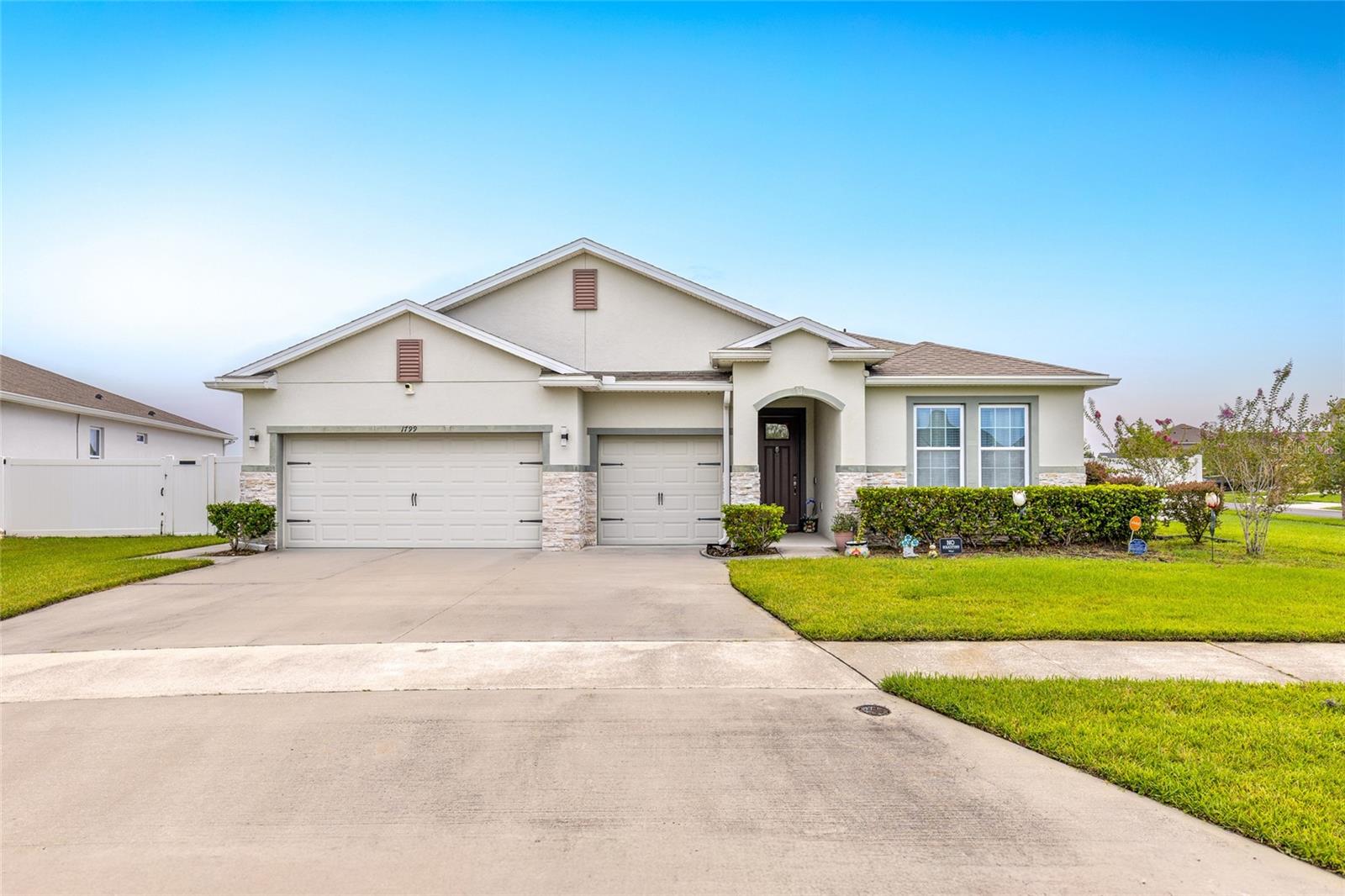 Single Family Residence in KISSIMMEE, FL - Daniel Dourado