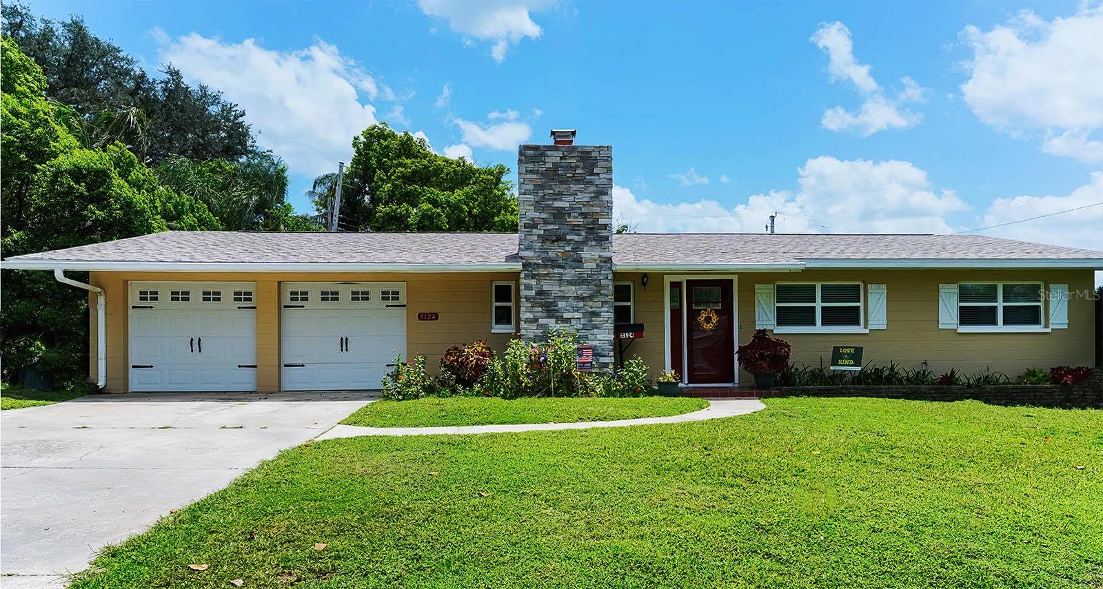 Single Family Residence in LAKELAND, FL - Daniel Dourado