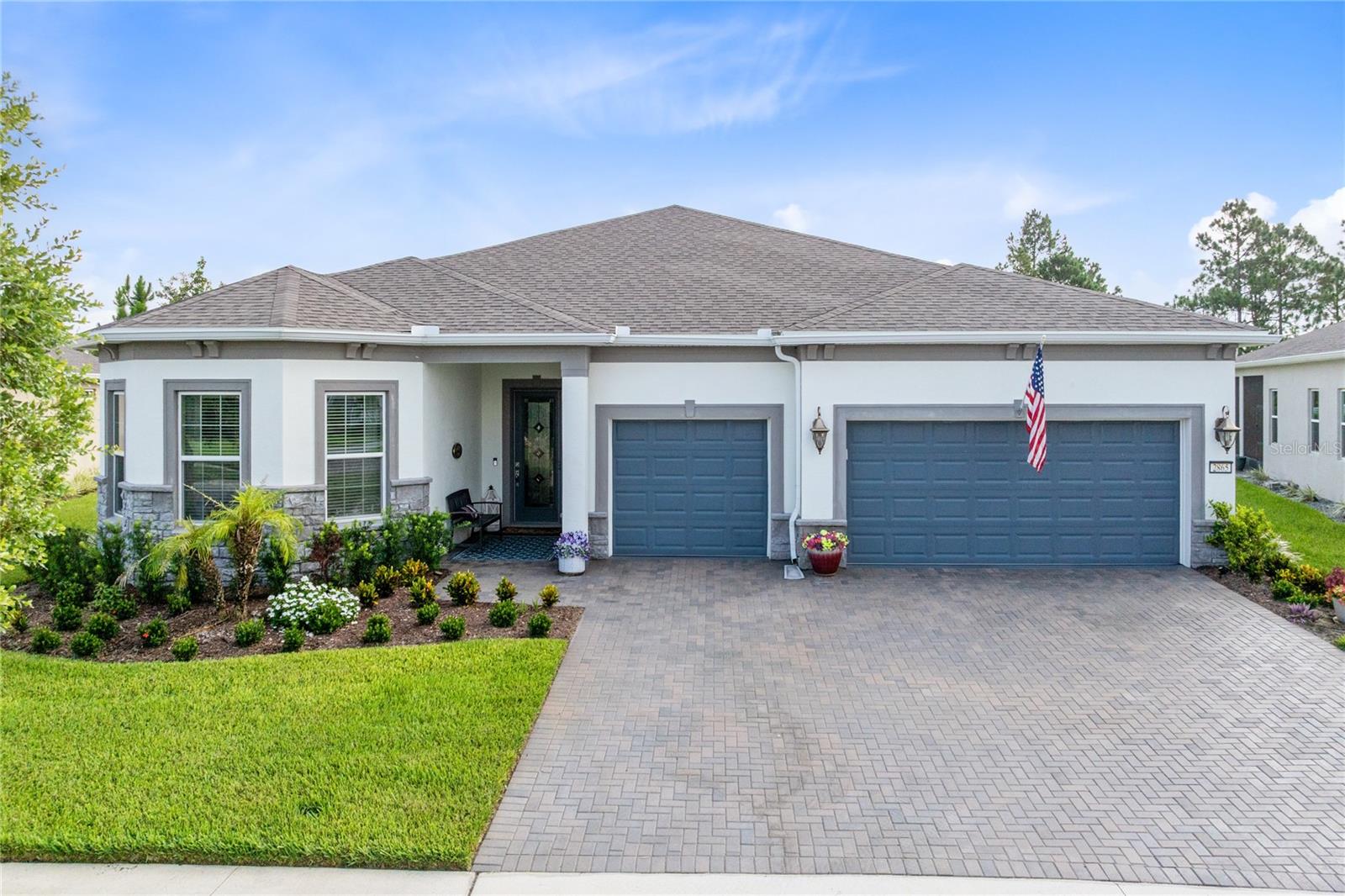Single Family Residence in ST CLOUD, FL - Daniel Dourado