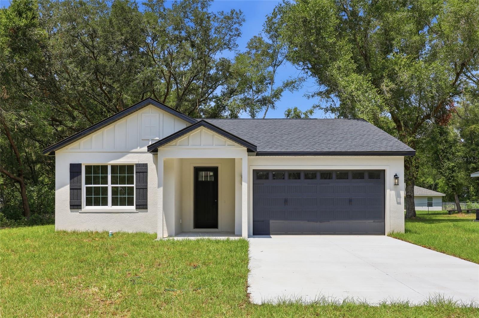Single Family Residence em SUMMERFIELD, FL - Daniel Dourado