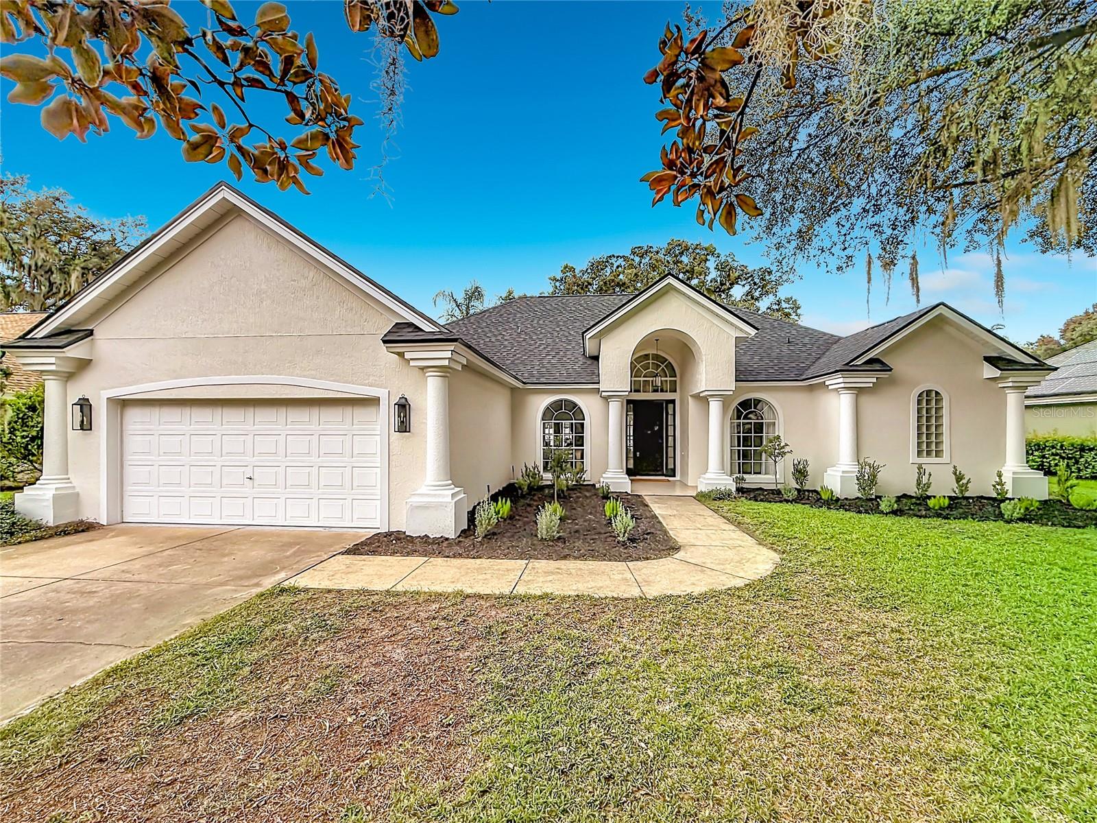 Single Family Residence in EUSTIS, FL - Daniel Dourado