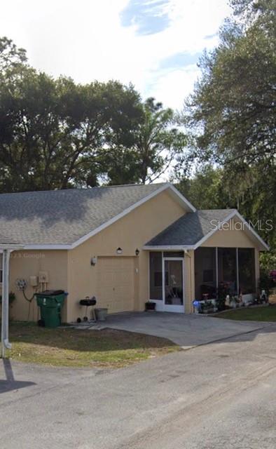 Single Family Residence em ZEPHYRHILLS, FL - Daniel Dourado