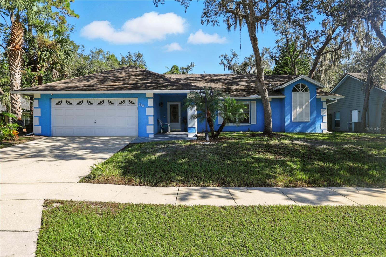 Single Family Residence in CASSELBERRY, FL - Daniel Dourado