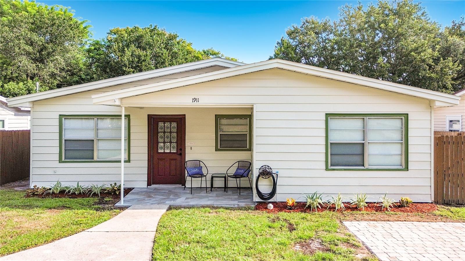 Single Family Residence in KISSIMMEE, FL - Daniel Dourado