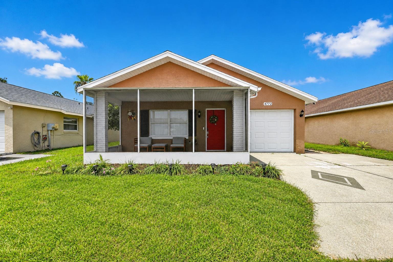 Single Family Residence em ZEPHYRHILLS, FL - Daniel Dourado