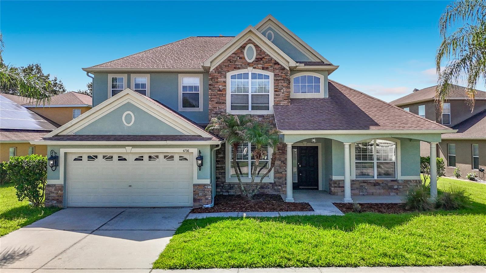 Single Family Residence em WESLEY CHAPEL, FL - Daniel Dourado