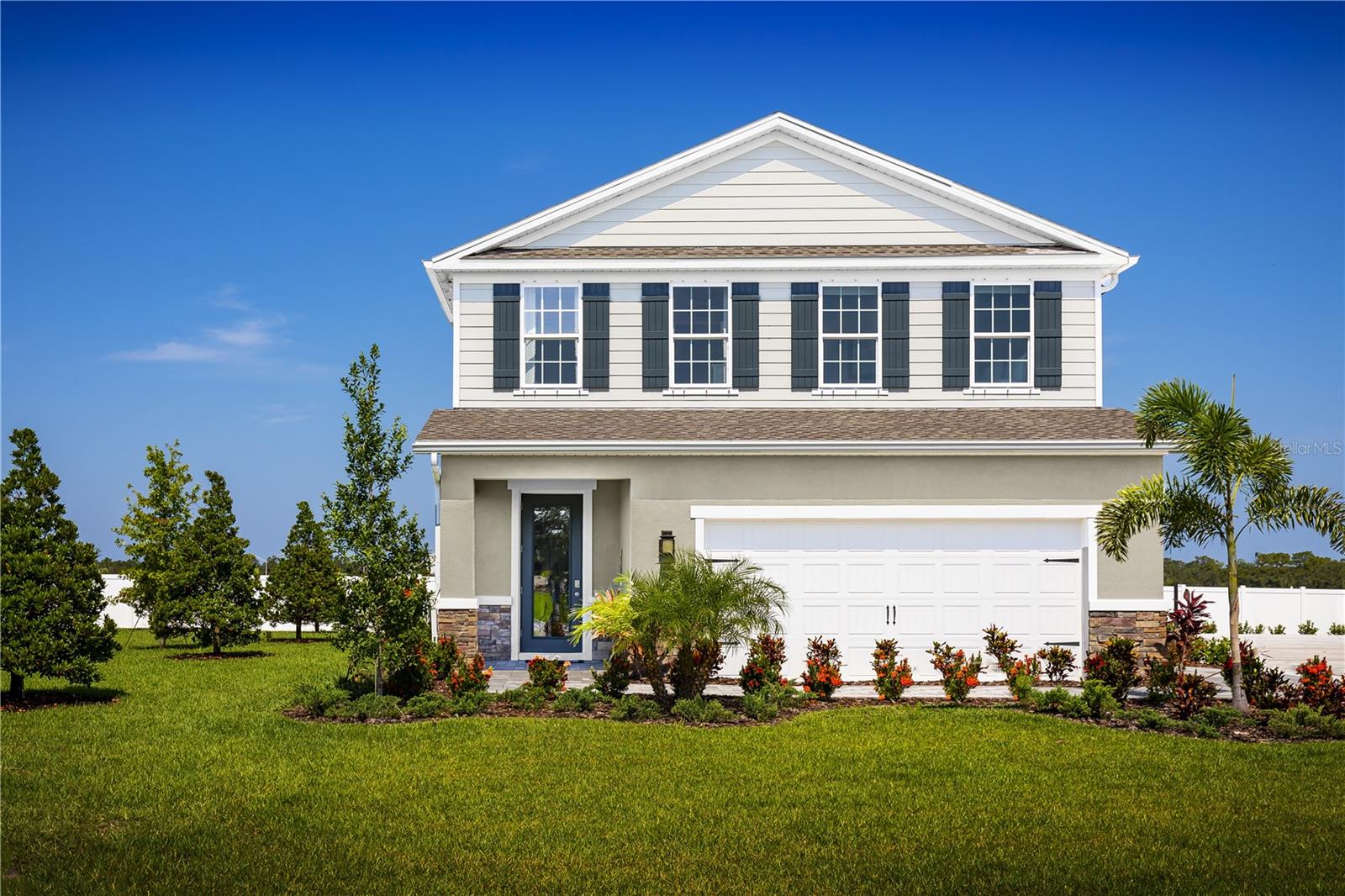 Single Family Residence in WIMAUMA, FL - Daniel Dourado